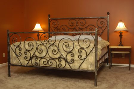 Scroll Bed